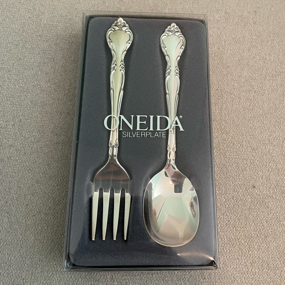 Oneida 2 Piece Infant Silver Plated Cutlery Set
